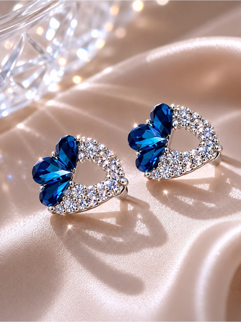 Elegant Blue Crystal Heart Stud Earrings - Women Jewelry - Picture 2 of 3